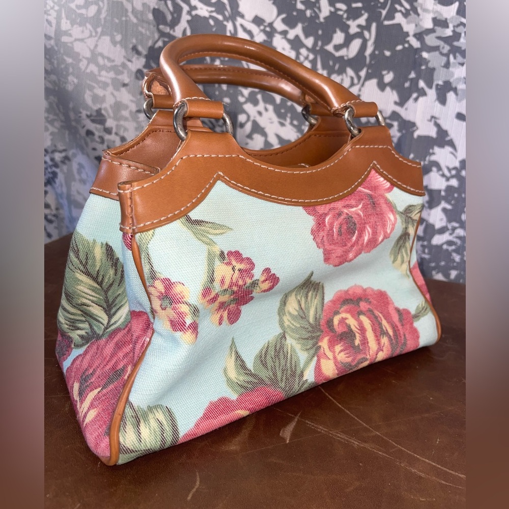 Fossil mini leather floral summer chic purse